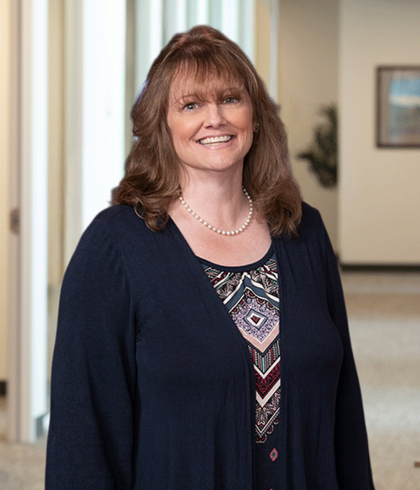 Photo of Lisa Curameng
